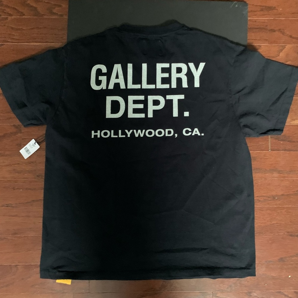 Gallery dept shirt size large new souvenir - Picture 3 of 6